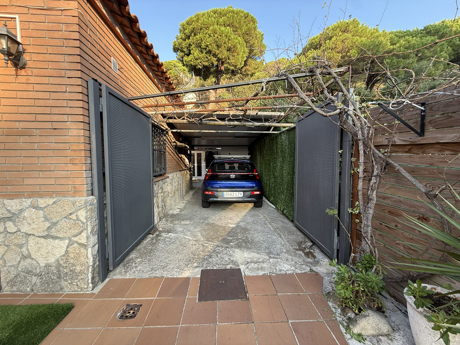 Ruime woning in Font de Sant Lloren Lloret de Mar te koop voor 575.000 euro