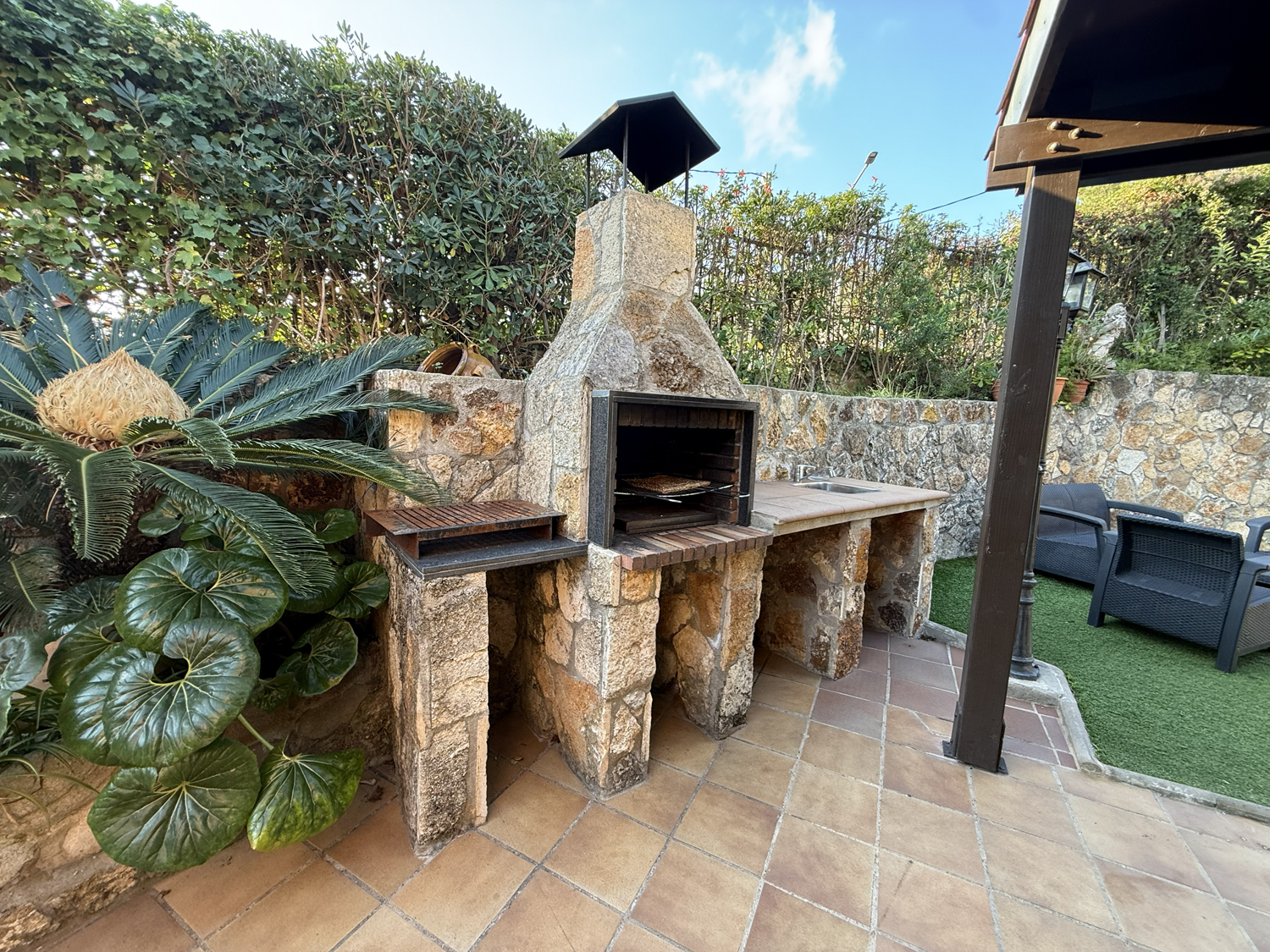 Ruime woning in Font de Sant Lloren Lloret de Mar te koop voor 575.000 euro