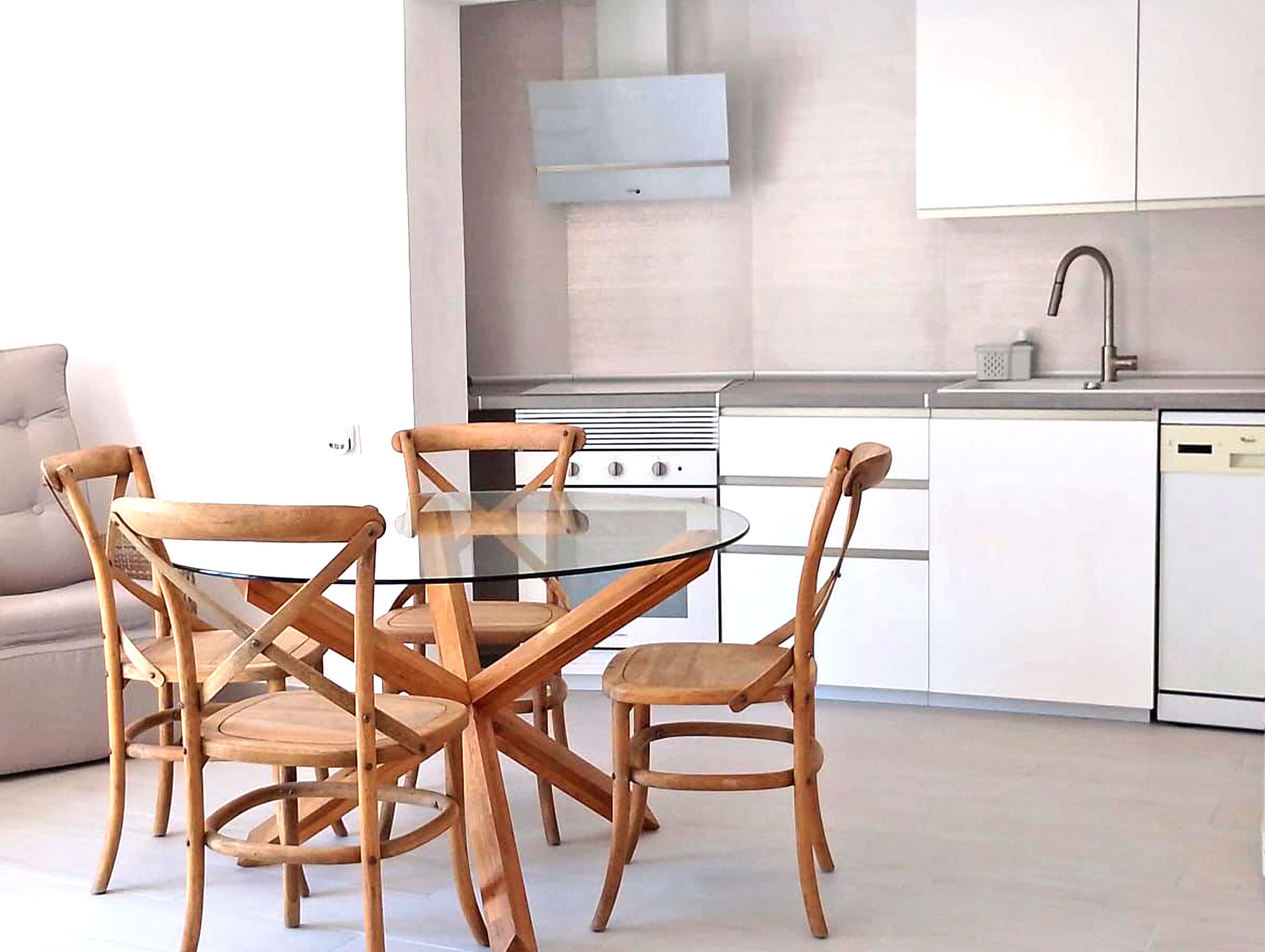 Te koop in Calpe: 2e lijn zee villa voor 995.000 euro!