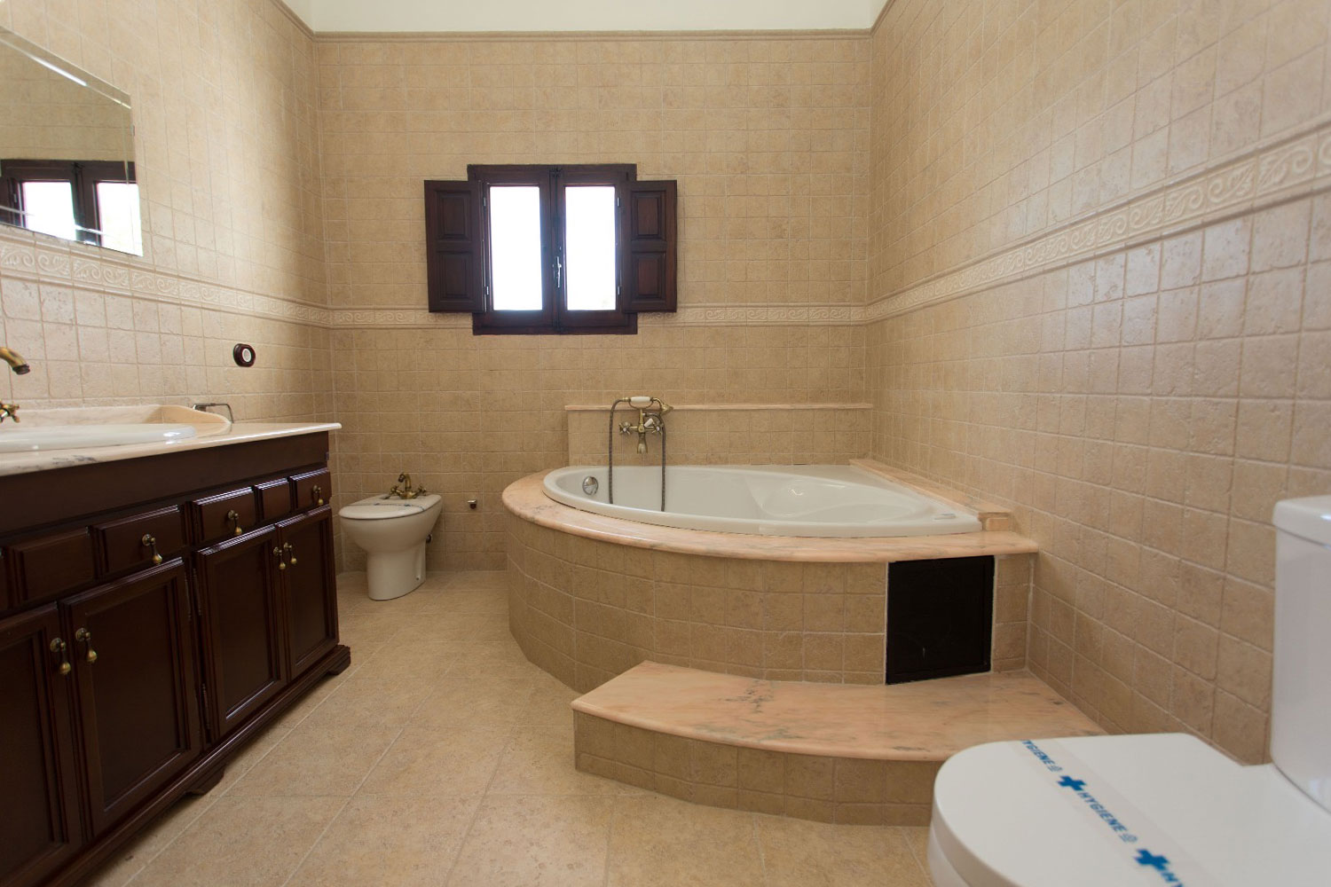 Schitterende villa in Navarr�s � Valencia