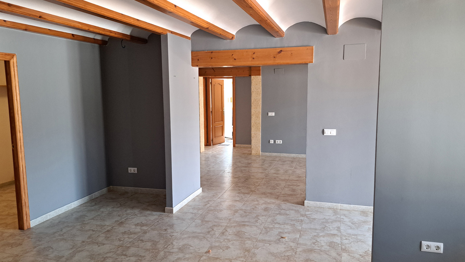 Orba: 2 gescheiden woningen in 1