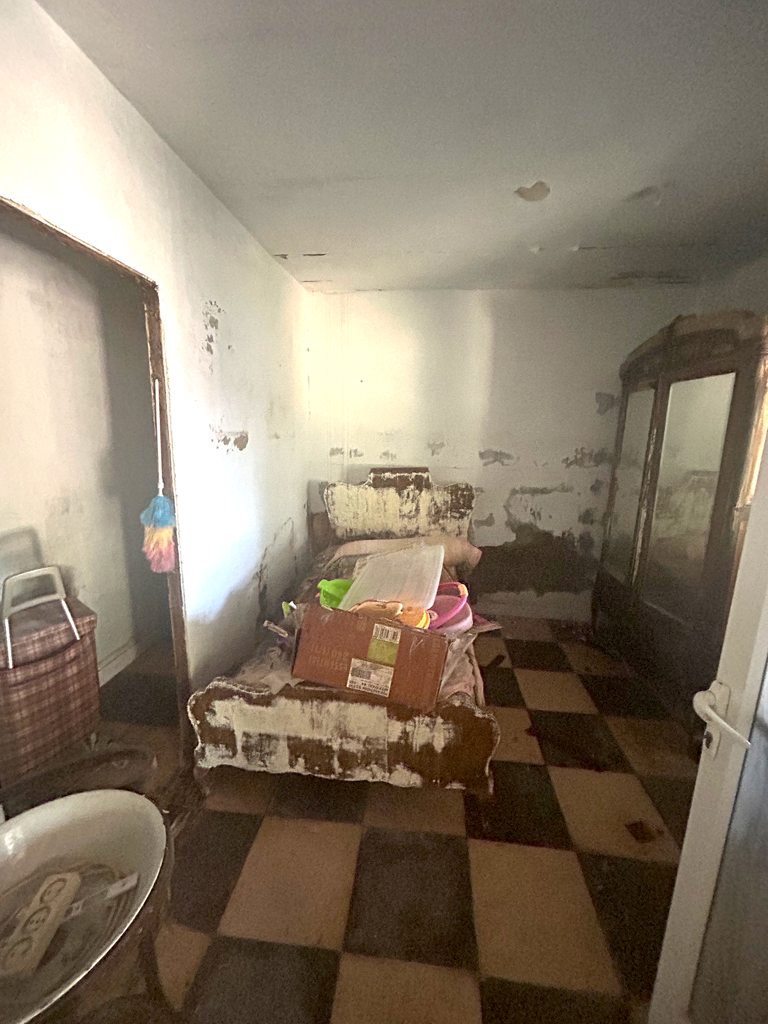 Finca op 6.588 m2 grond met loods te koop voor 220.000 euro