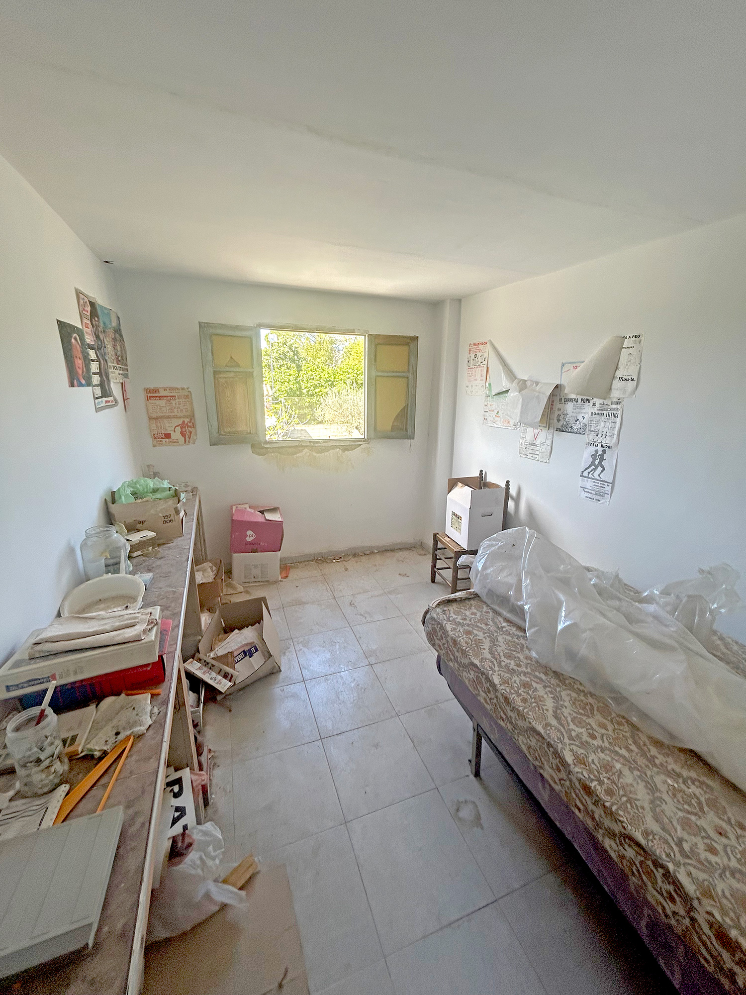 Finca op 6.588 m2 grond met loods te koop voor 220.000 euro