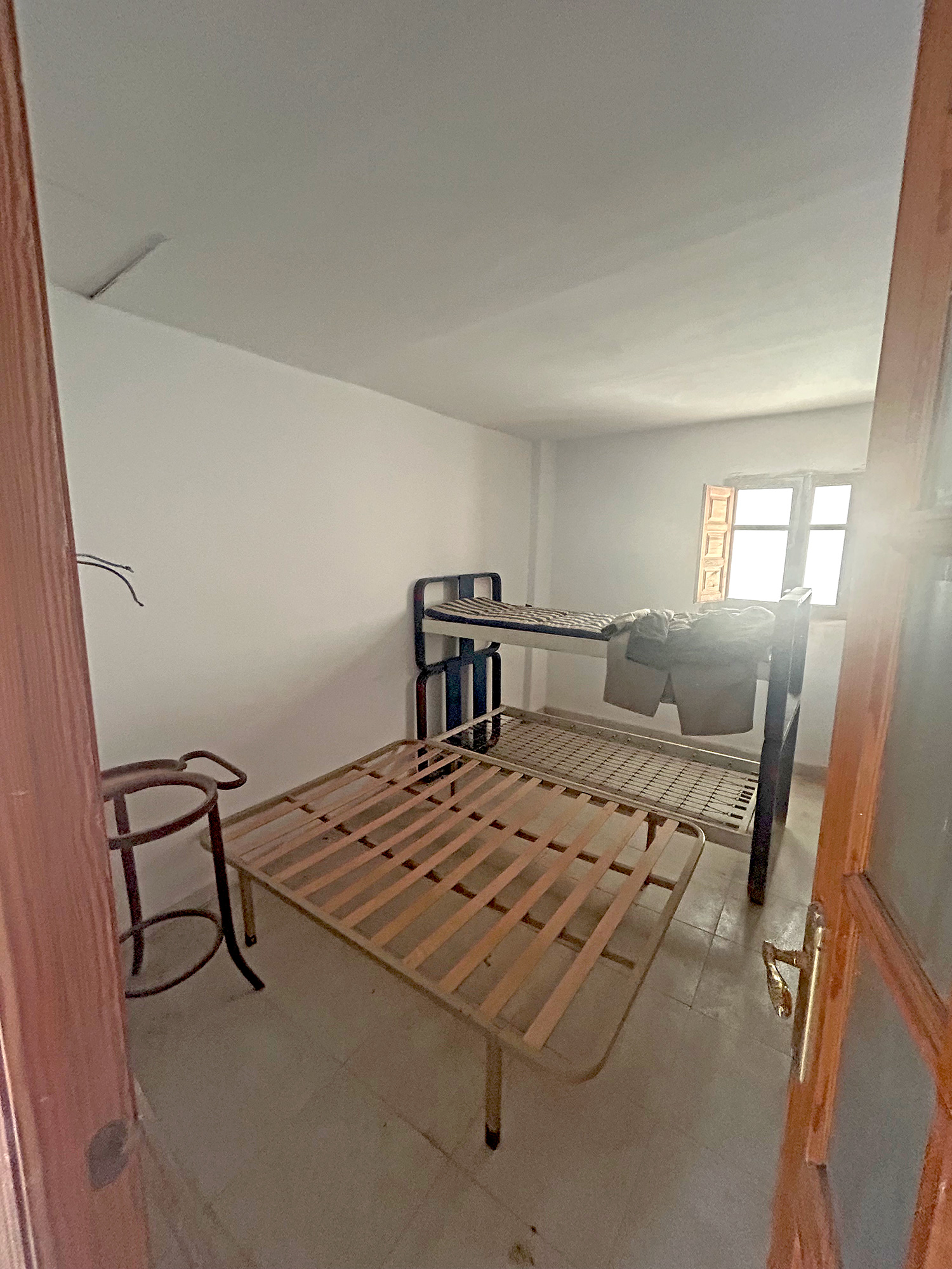 Finca op 6.588 m2 grond met loods te koop voor 220.000 euro