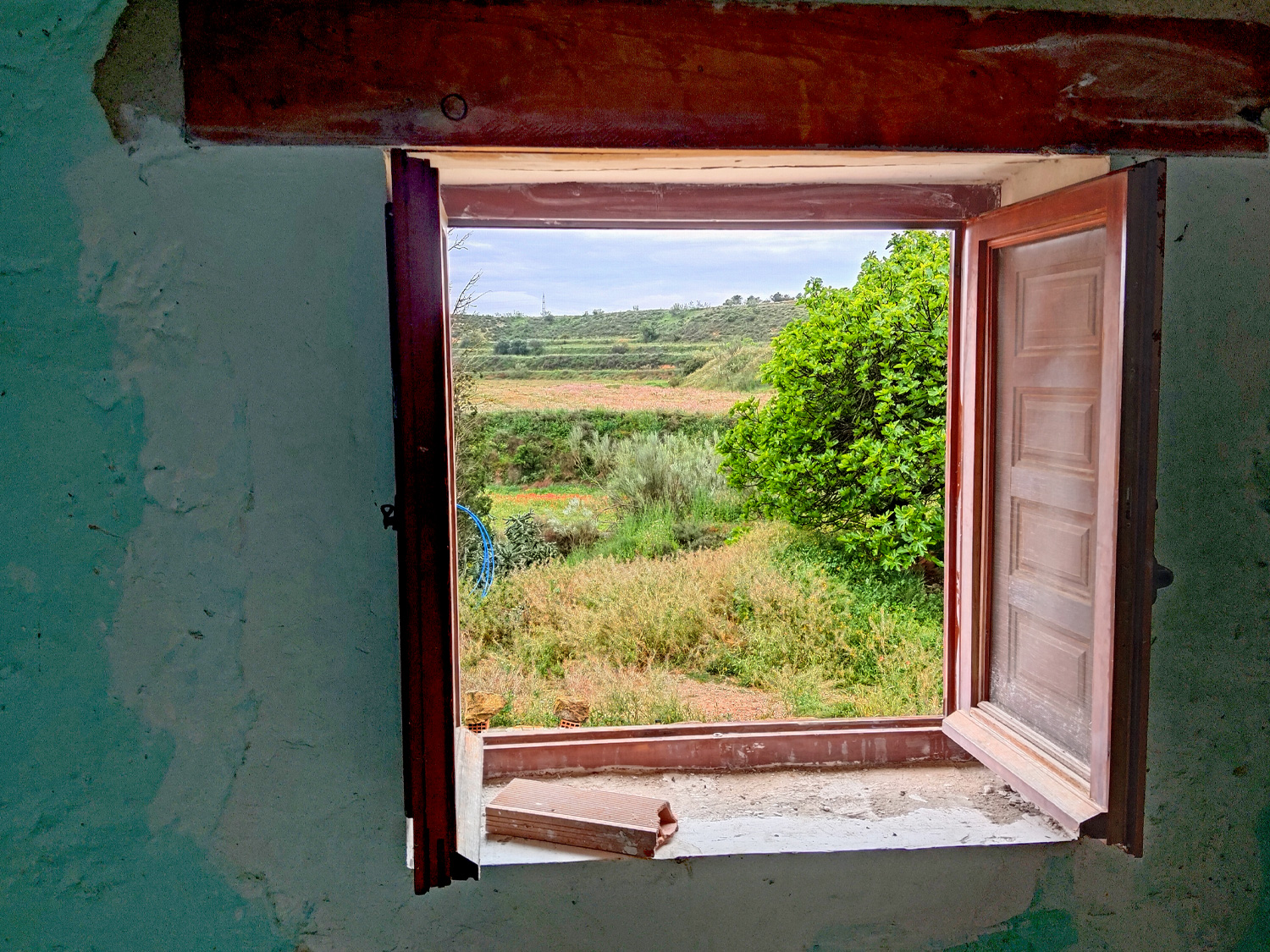Finca op 54,283 m2 grond te koop aan de rivier de Ebro in Caspe