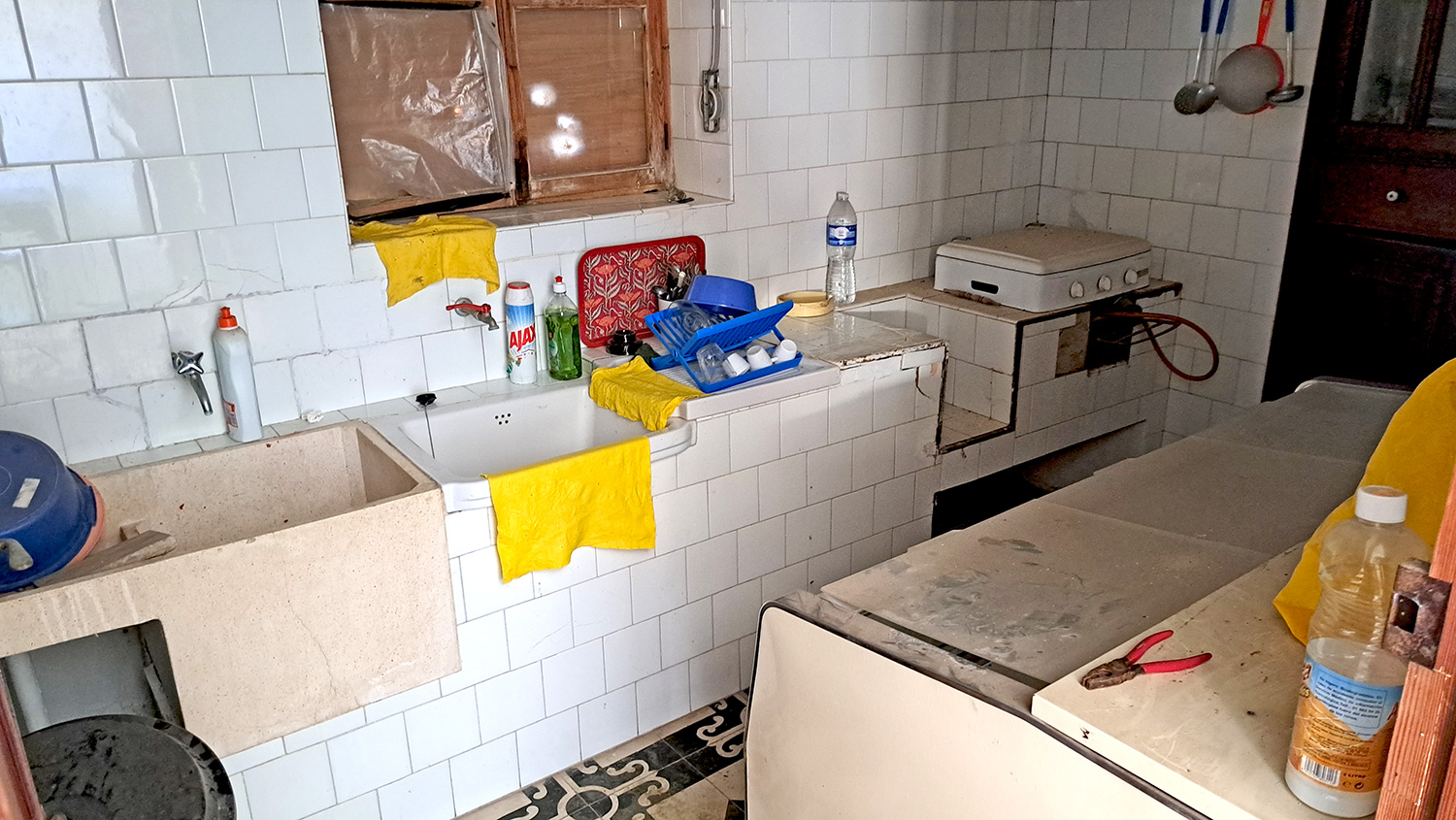 Grote dorpswoning in Benidoleig te koop!