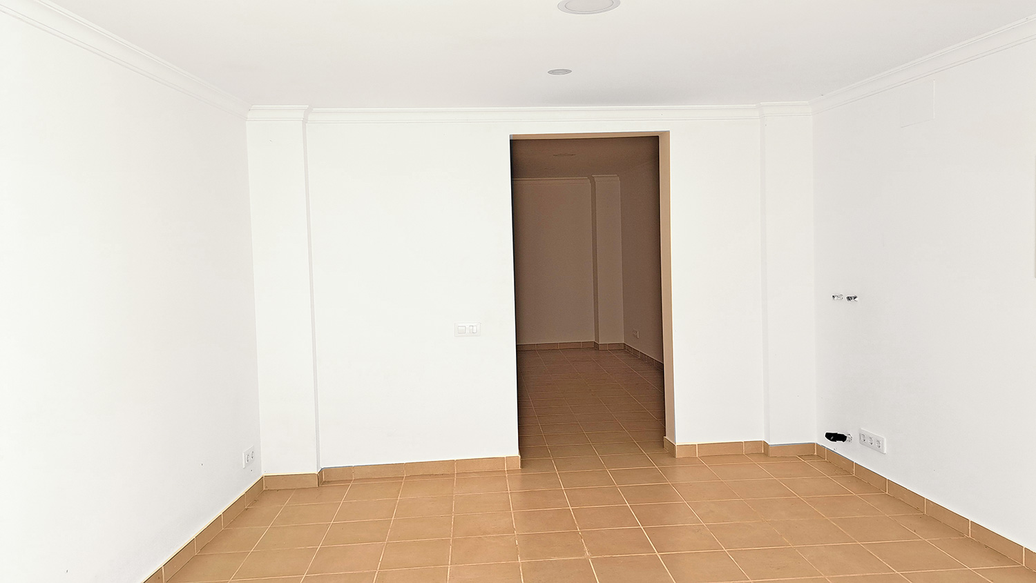 Grote dorpswoning in Benidoleig te koop!