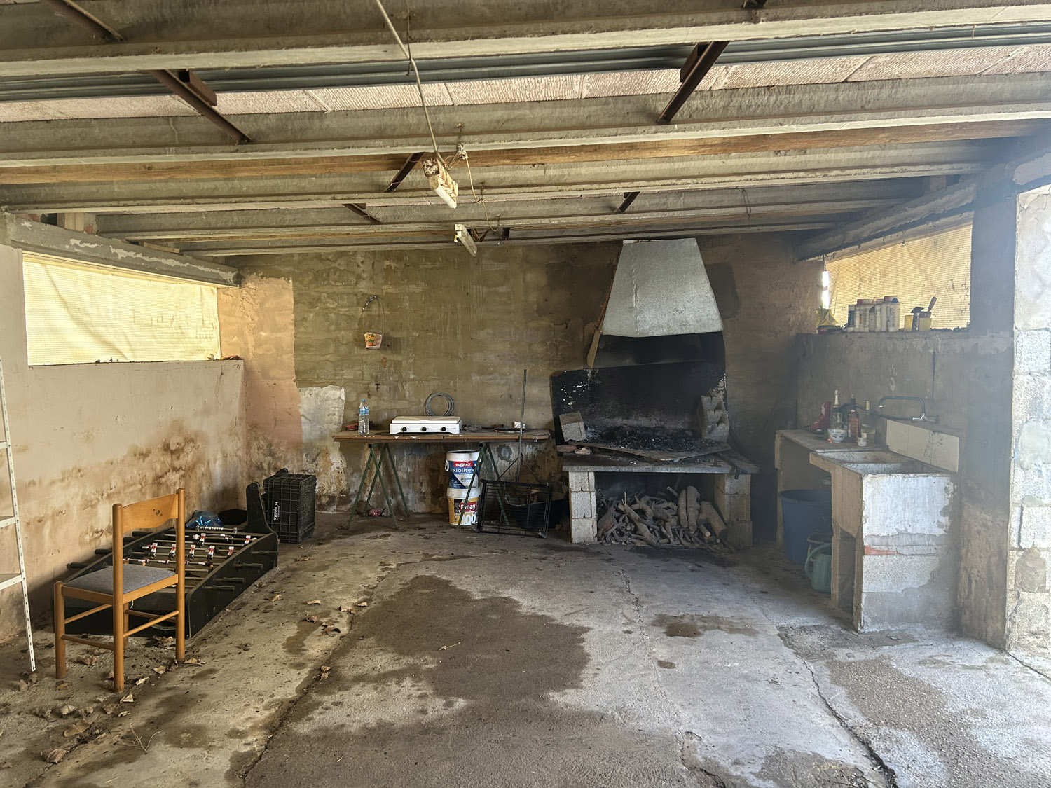 Konijnenboerderij tussen Bolbaite en Navarrs 