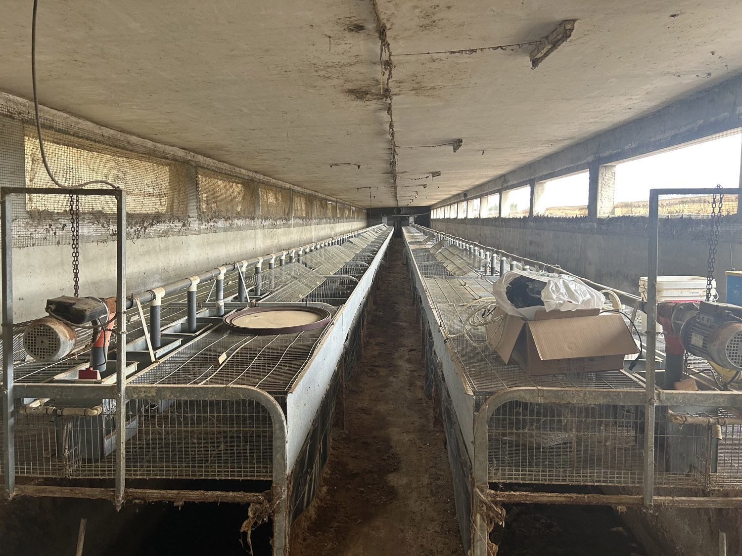 Konijnenboerderij tussen Bolbaite en Navarrs 