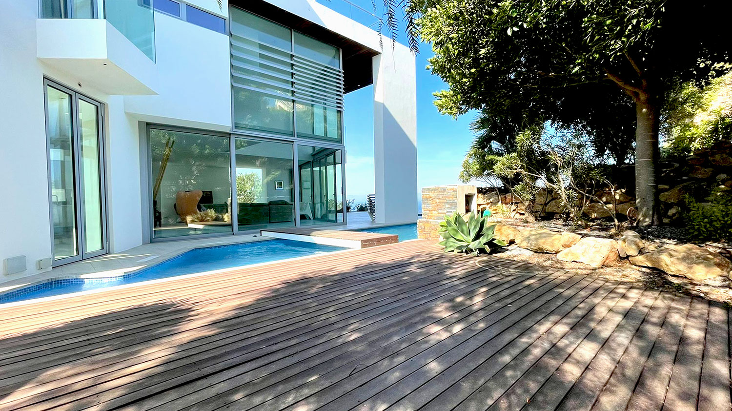 Te koop in Javea Schitterende filmsterren villa vlakbij zee