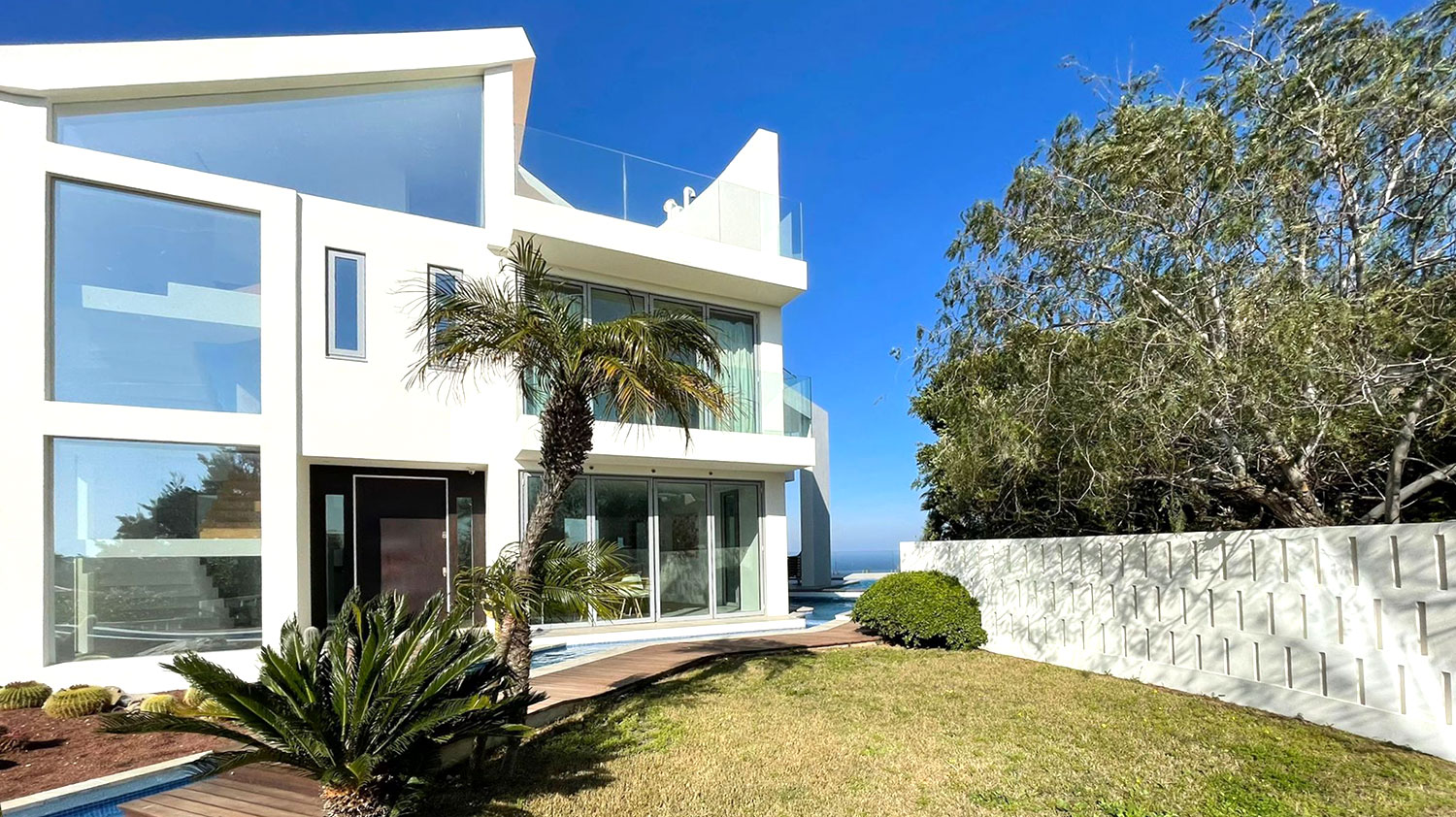 Te koop in Javea Schitterende filmsterren villa vlakbij zee