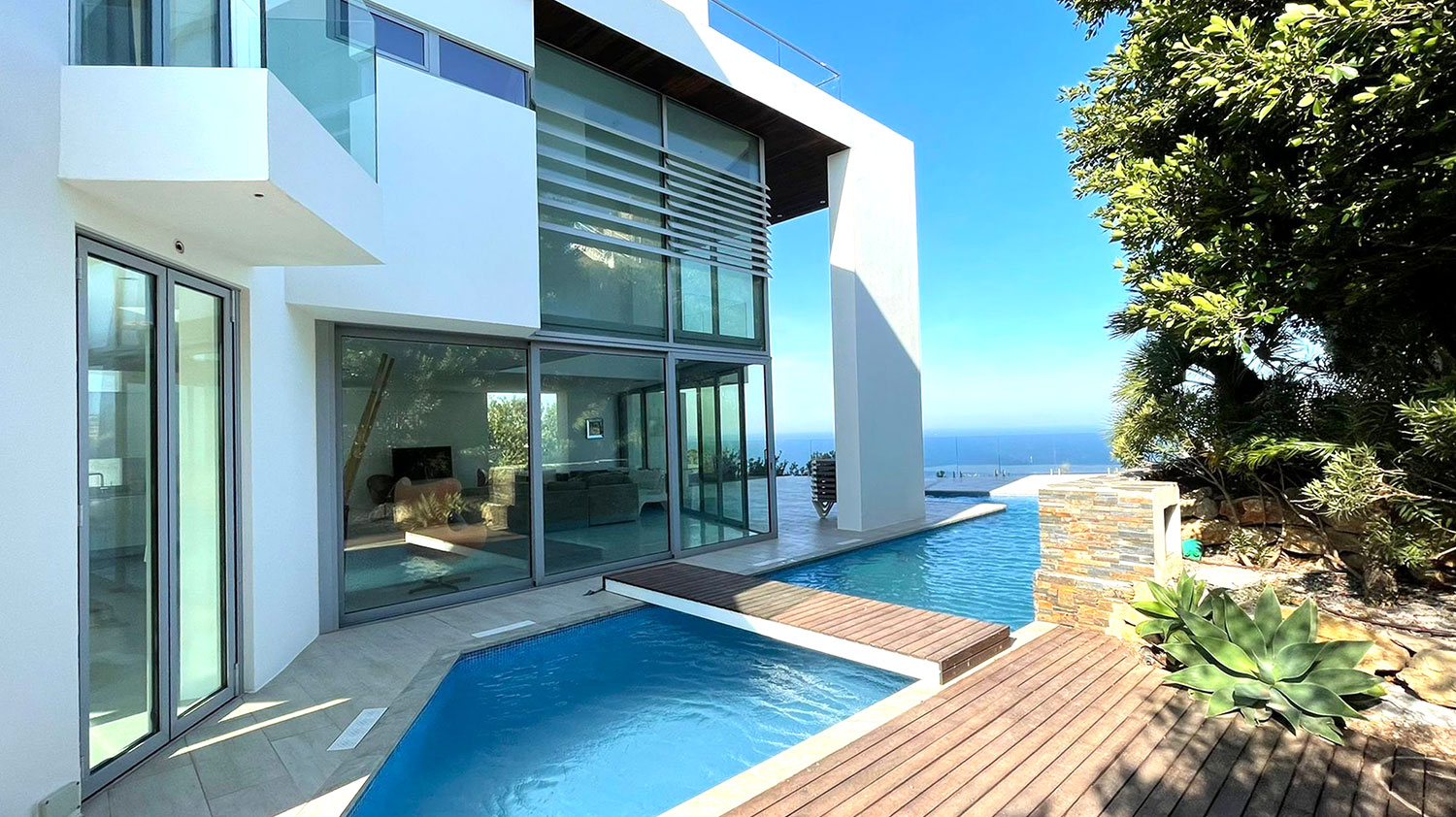 Te koop in Javea Schitterende filmsterren villa vlakbij zee