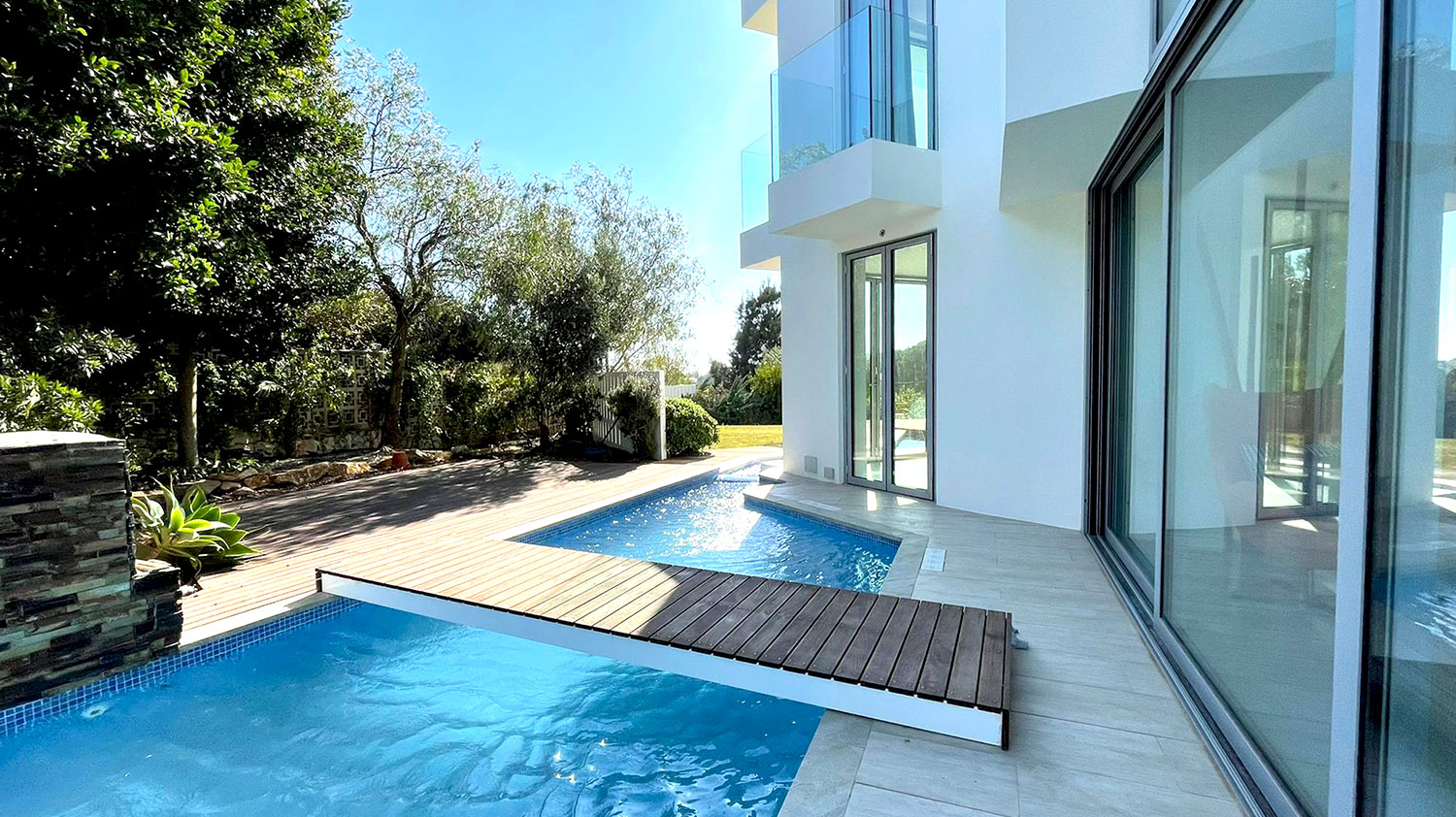 Te koop in Javea Schitterende filmsterren villa vlakbij zee